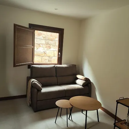 Vivienda Unifamiliar Ventana A La Clerecia Nyaraló